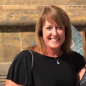 Meet your Posher, Leanne